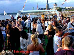 Salsaboot D�sseldorf