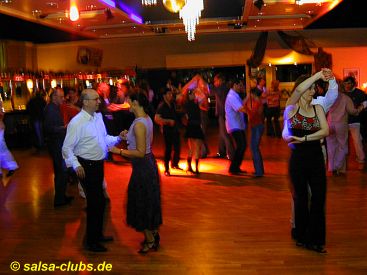 Salsa in Düsseldorf: Castillo Leon