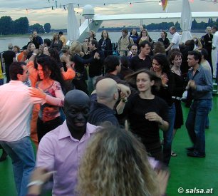 Salsaboot D�sseldorf