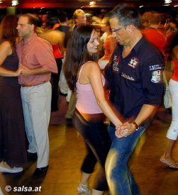 Salsaboot D�sseldorf