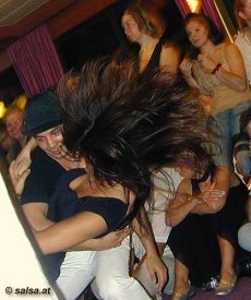 Salsaboot D�sseldorf